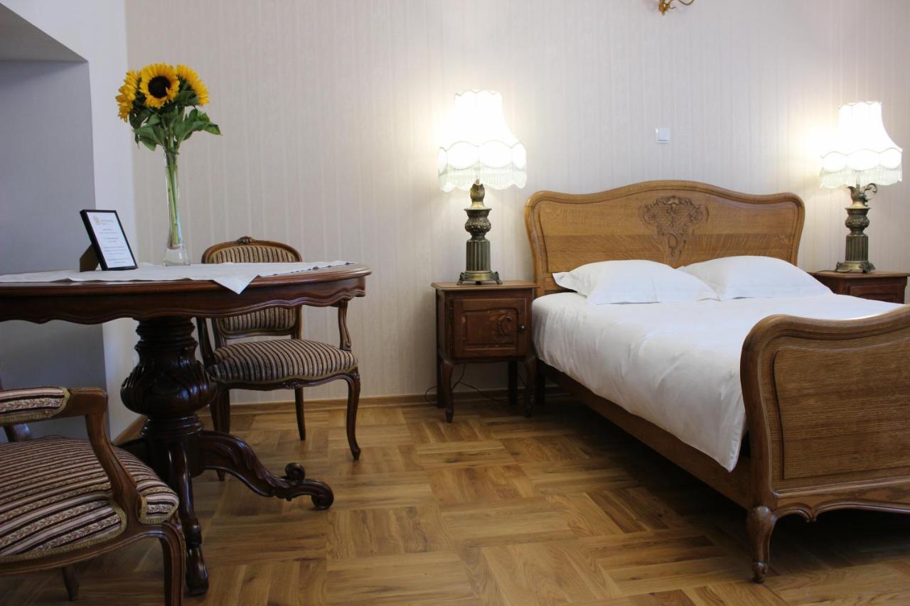 Apartment Rynek 24 *